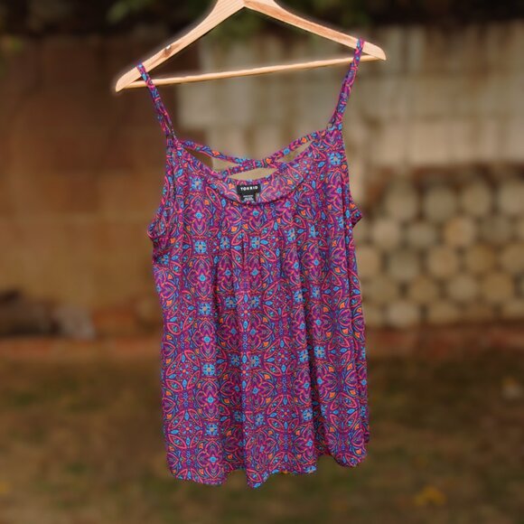 Torrid Strappy Kaleidoscope Swing Cami Top 0/L - Picture 1 of 1